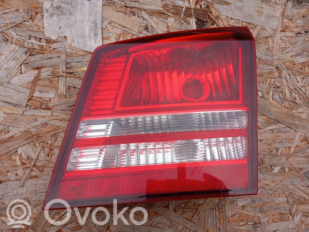 Dodge Journey Takaluukun takavalot 
