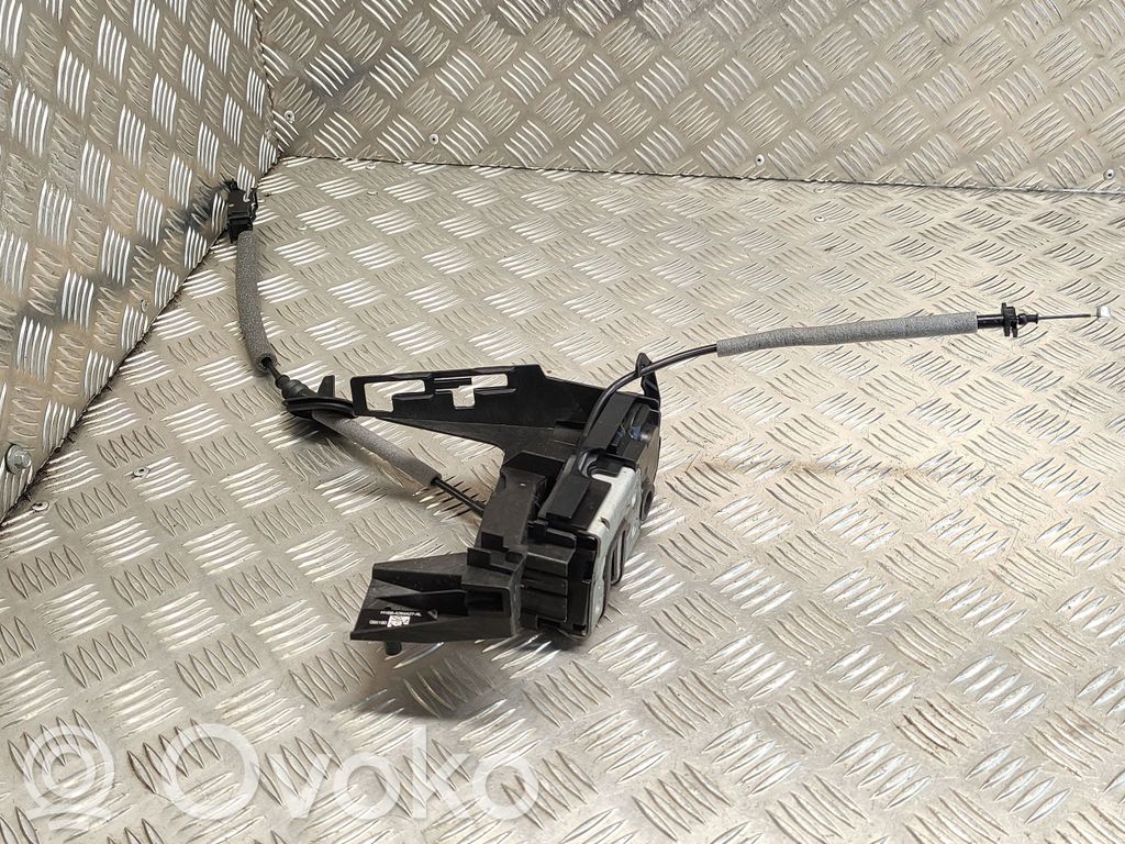 Ford Fiesta Aizmugurē slēdzene 