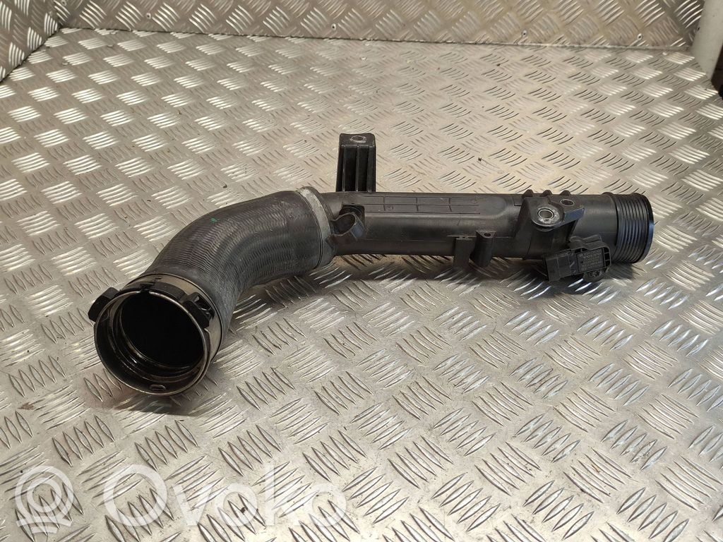 Volvo V60 Schlauch / Leitung Ladeluftkühler 