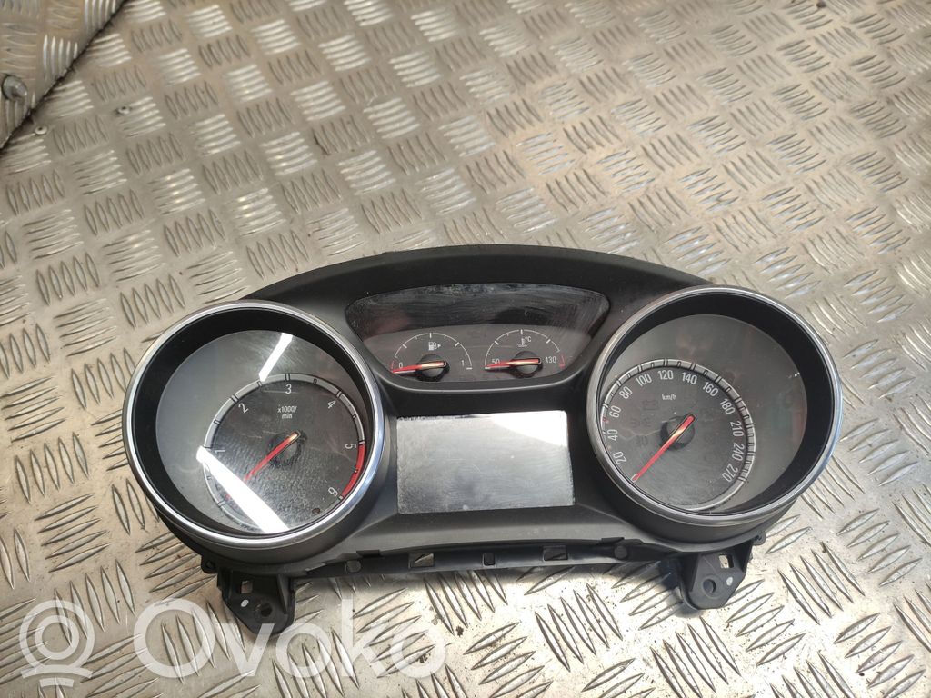Opel Astra K Nopeusmittari (mittaristo) 