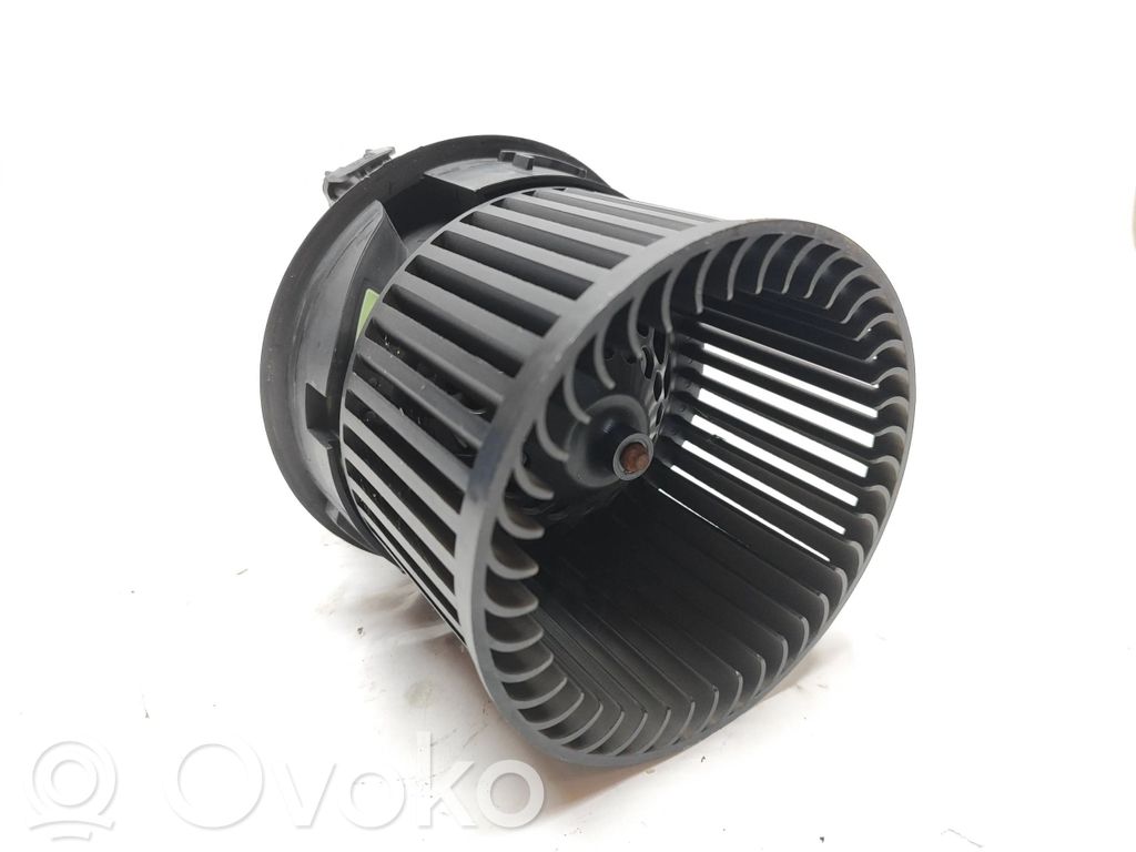 Peugeot 2008 I Mazā radiatora ventilators 
