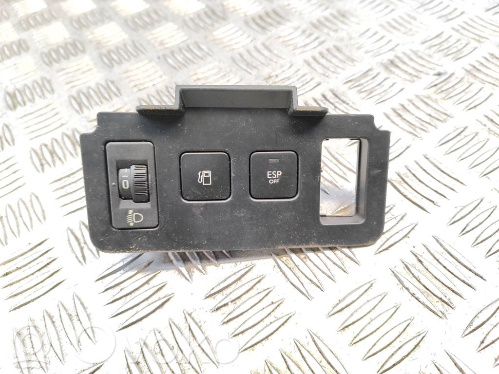Citroen C4 II ESP (stability program) switch 
