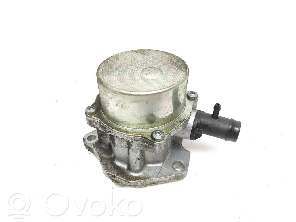 Renault Captur Vacuum pump 