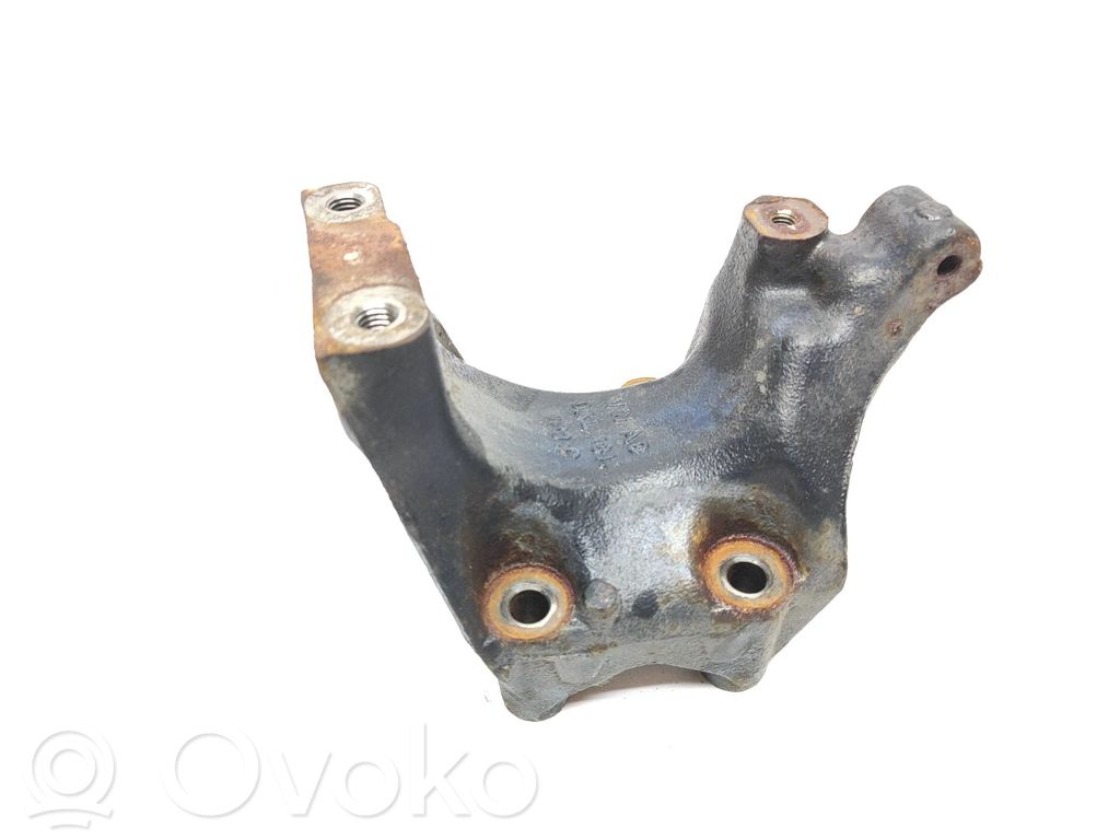 Audi A5 Sportback 8TA Engine mounting bracket 