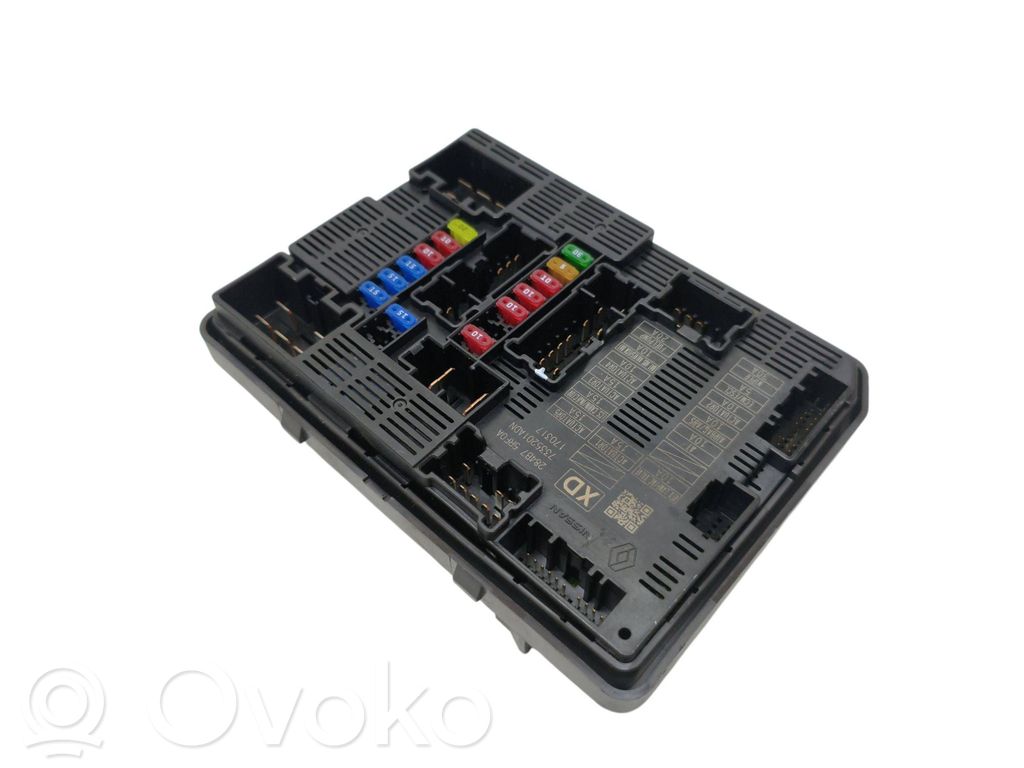 Nissan Micra K14 Fuse module 