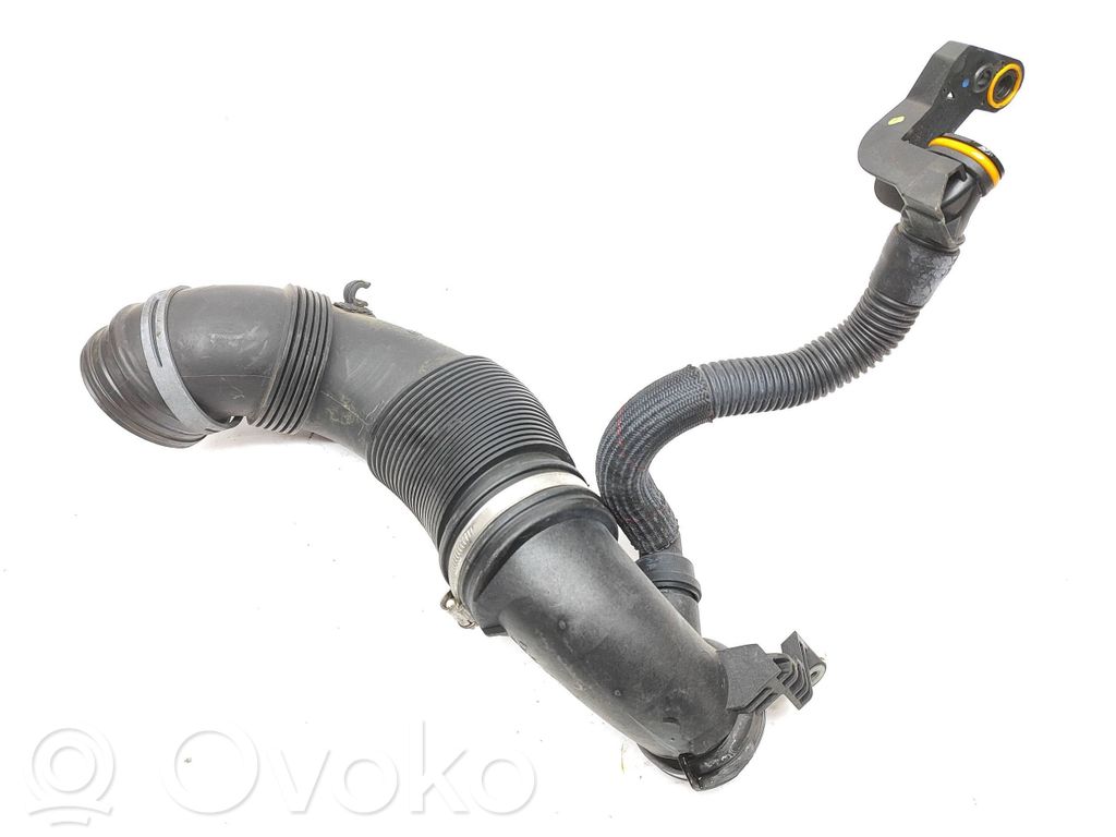 Rura / Wąż dolotowy powietrza turbiny   5Q0129635L