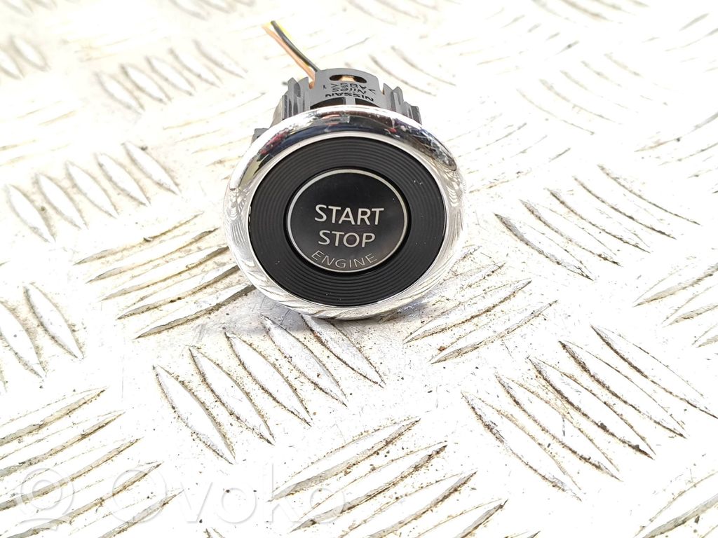 Nissan X-Trail T32 Engine start stop button switch 