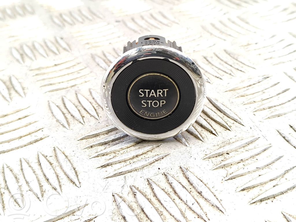 Nissan Qashqai Engine start stop button switch 
