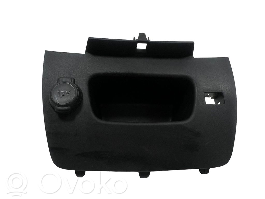 Citroen C3 Aircross 12 V Socket (front) 