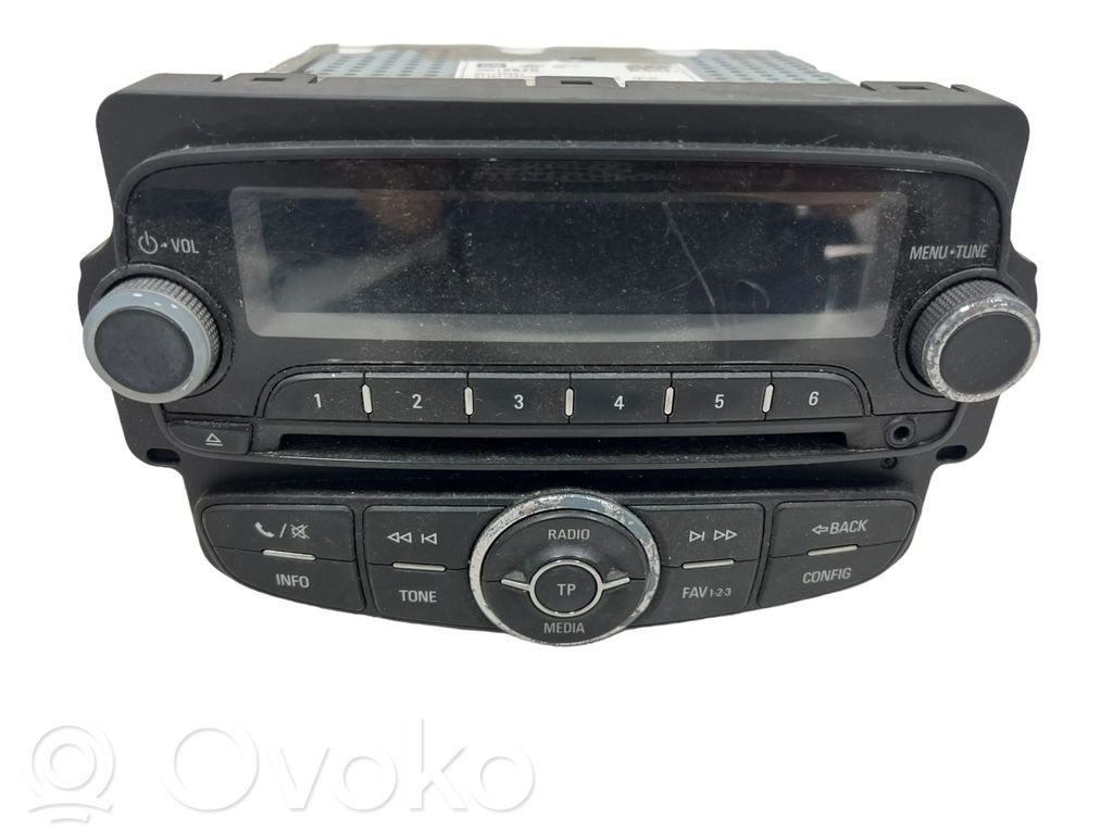 Opel Corsa E Radio / CD-Player / DVD-Player / Navigation 