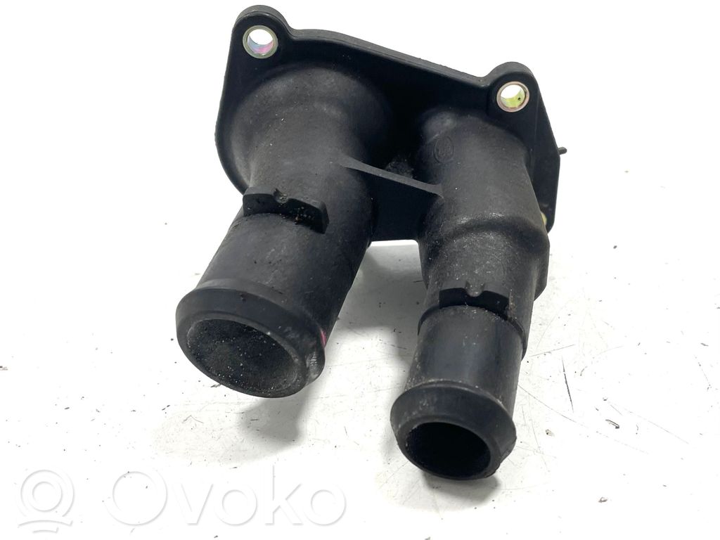 Mazda 2 Variklio aušinimo vamzdelis (-ai)/ žarna (-os) 