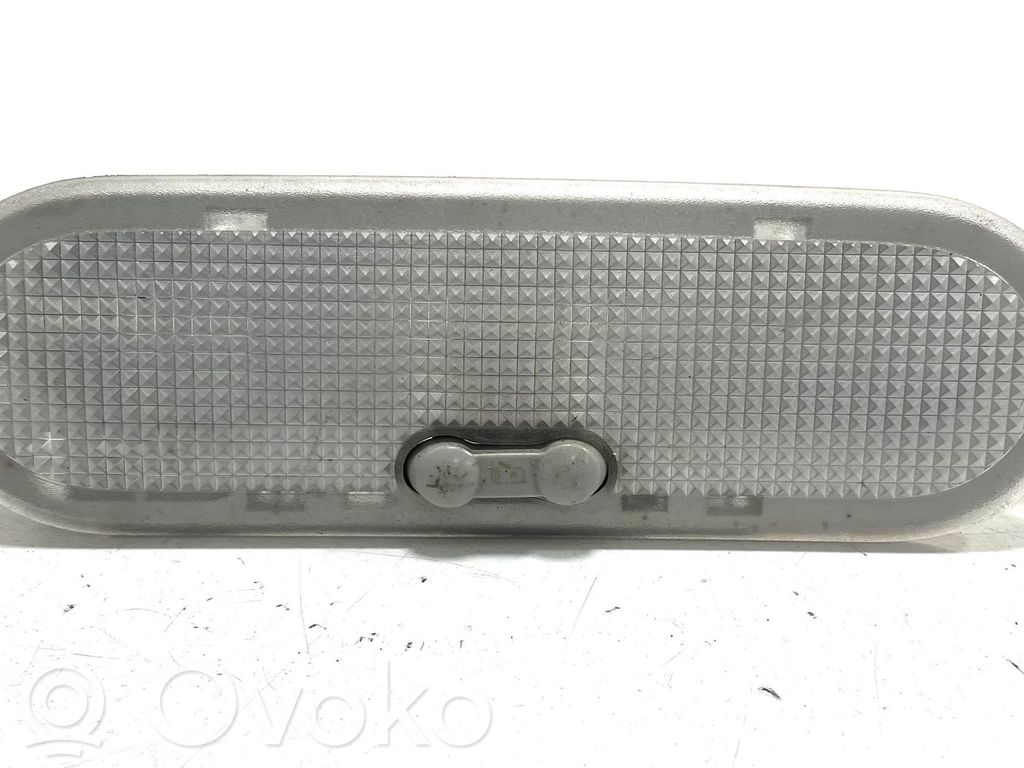 Renault Megane II Galinių vietų apšvietimo žibintas 