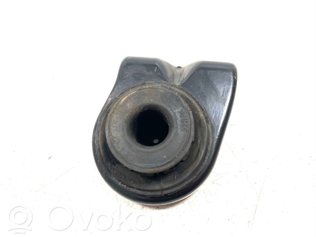 KIA Sorento Fixation de radiateur 