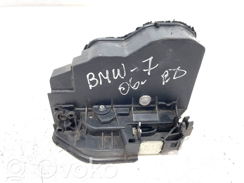 BMW 7 E65 E66 Priekinė durų spyna 