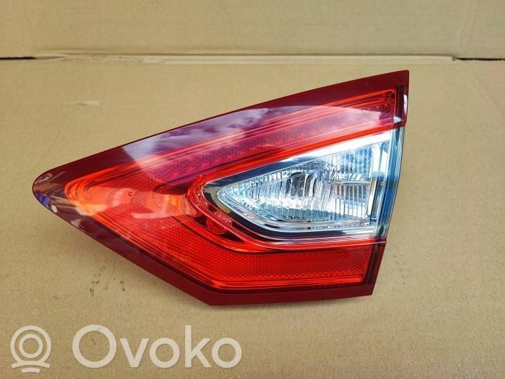 Galinis žibintas dangtyje   DS7313A602KD,DS7313A602KD