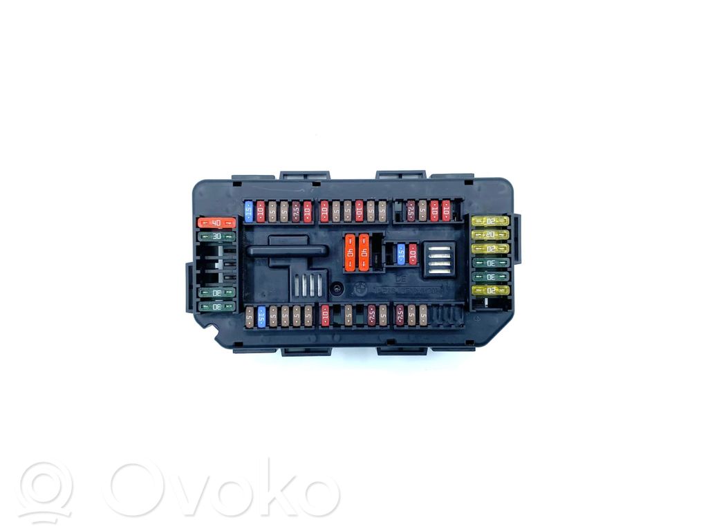 BMW 3 F30 F35 F31 Fuse module 