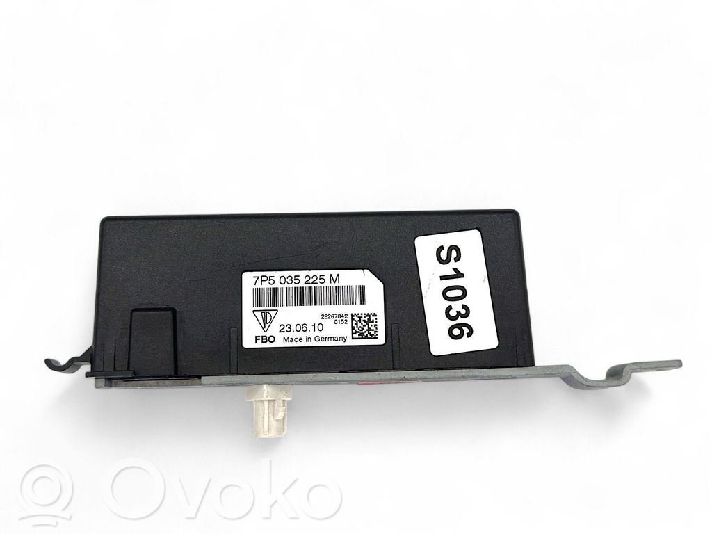 Porsche Cayenne (92A) Antenos stiprintuvas 