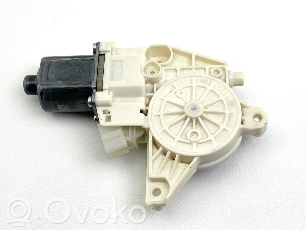 Mercedes-Benz E W212 Silnik regulatora szyby drzwi przednich 