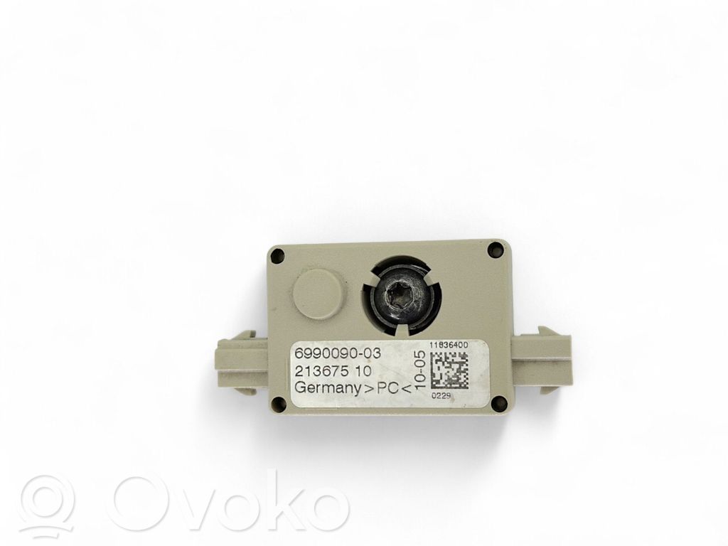 BMW X6 E71 Antenos stiprintuvas 