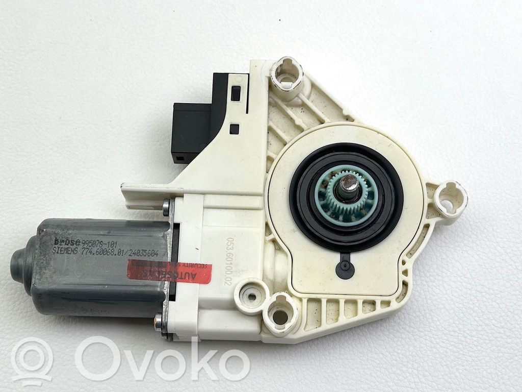 Audi A6 S6 C6 4F Silnik regulatora szyby drzwi przednich 
