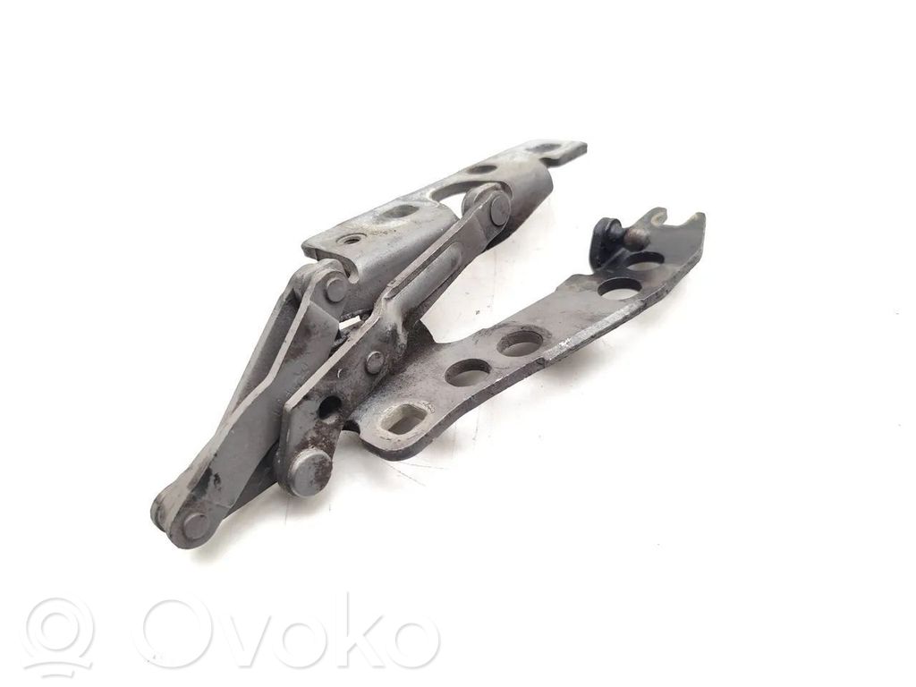Konepellin saranat