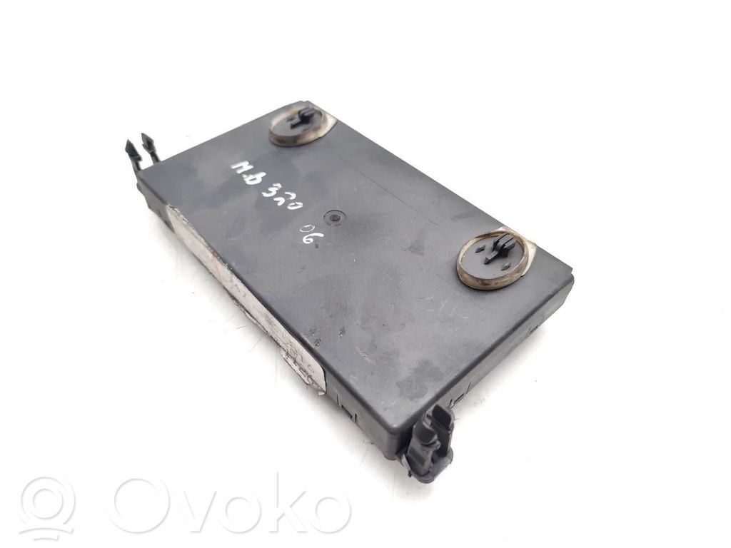 Mercedes-Benz E W211 Door control unit/module 