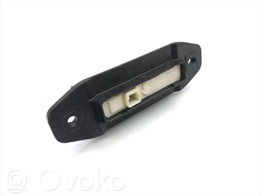 Lexus CT 200H Interruptor para abrir la puerta trasera 