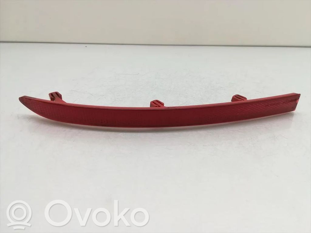 Volkswagen Tiguan Reflector spate 