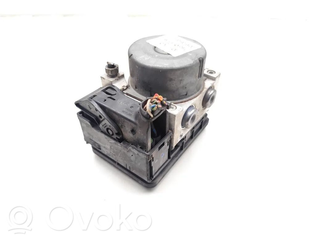 Ford C-MAX II ABS Pump 