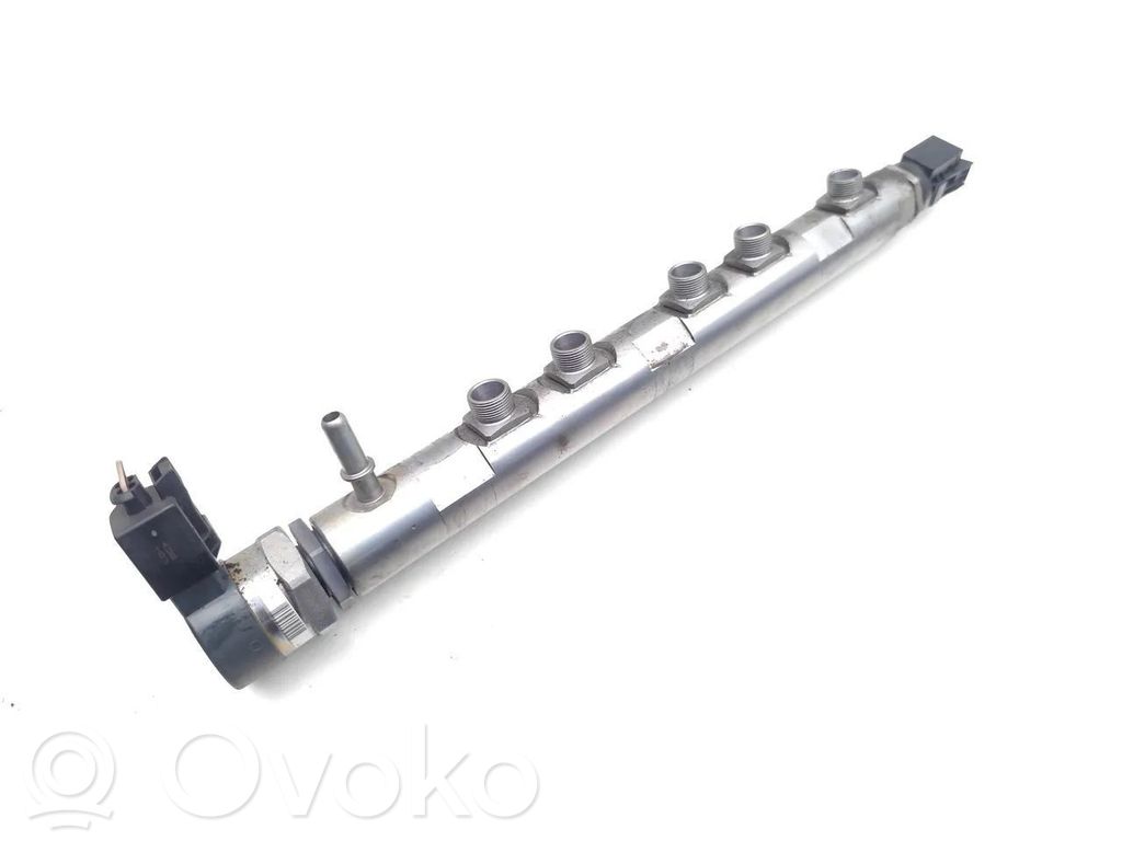BMW 3 E90 E91 Fuel main line pipe 