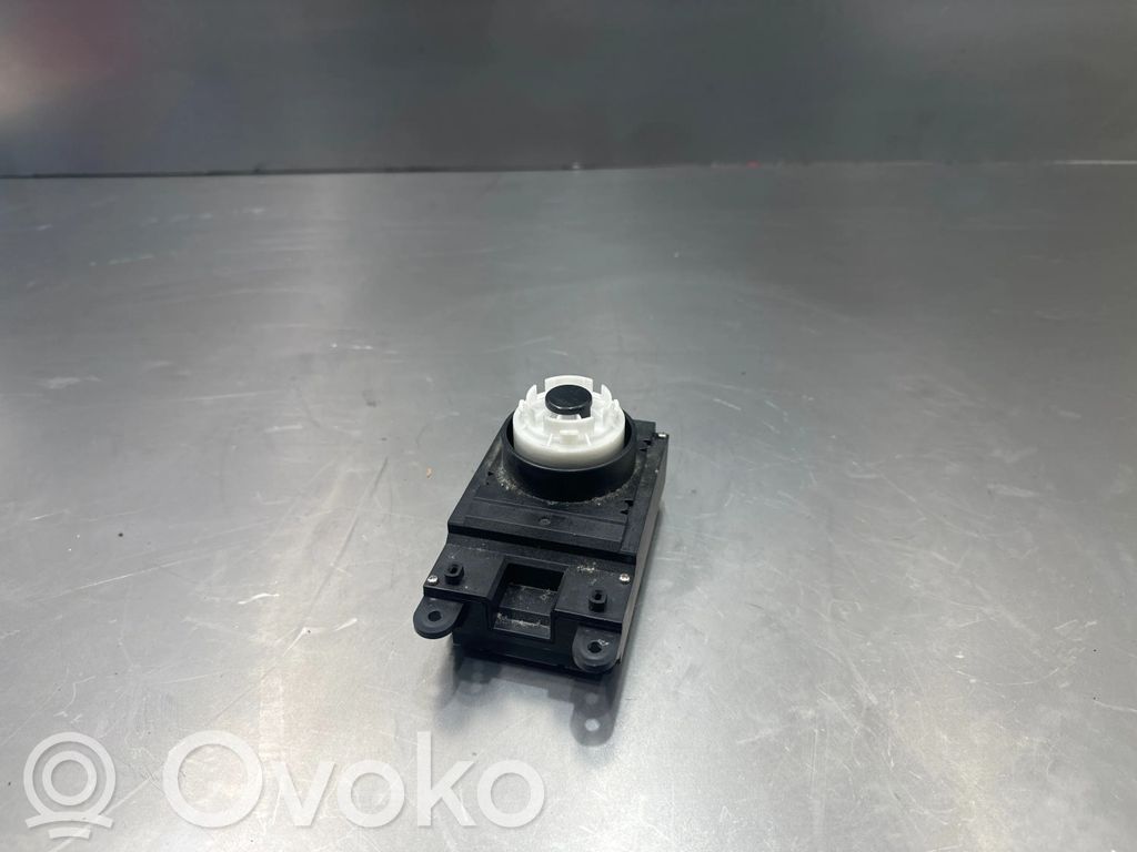 BMW 5 E60 E61 Multifunctional control switch/knob 