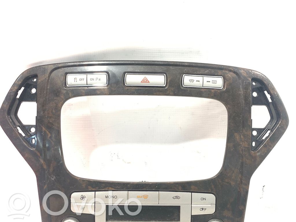 Ford Mondeo MK IV Climate control unit 