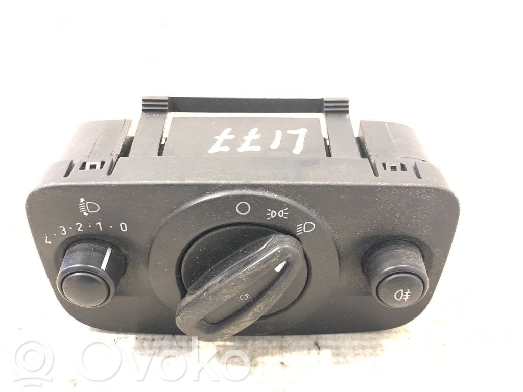 Ford Fiesta Light switch 