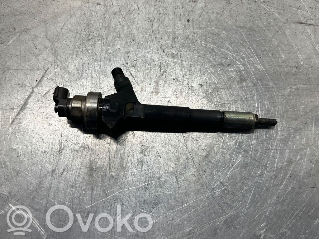 Opel Astra H Inyector de combustible 