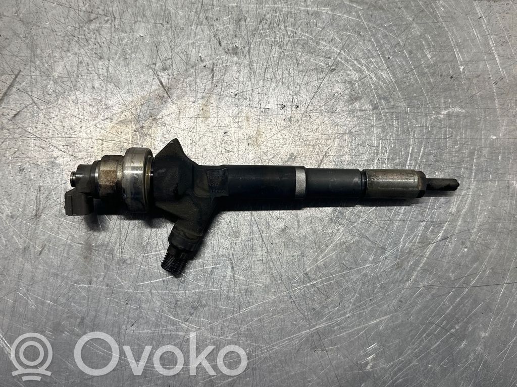 Opel Astra H Inyector de combustible 