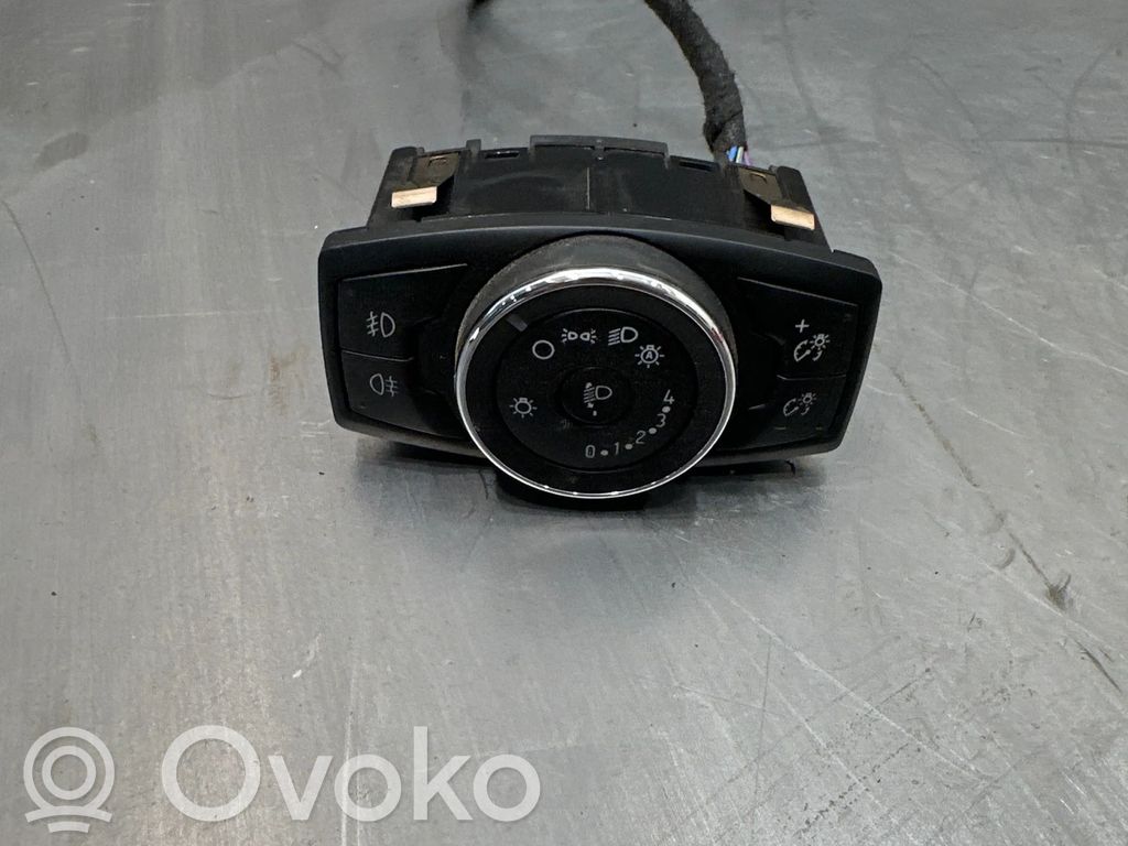 Ford Transit Courier Light switch 