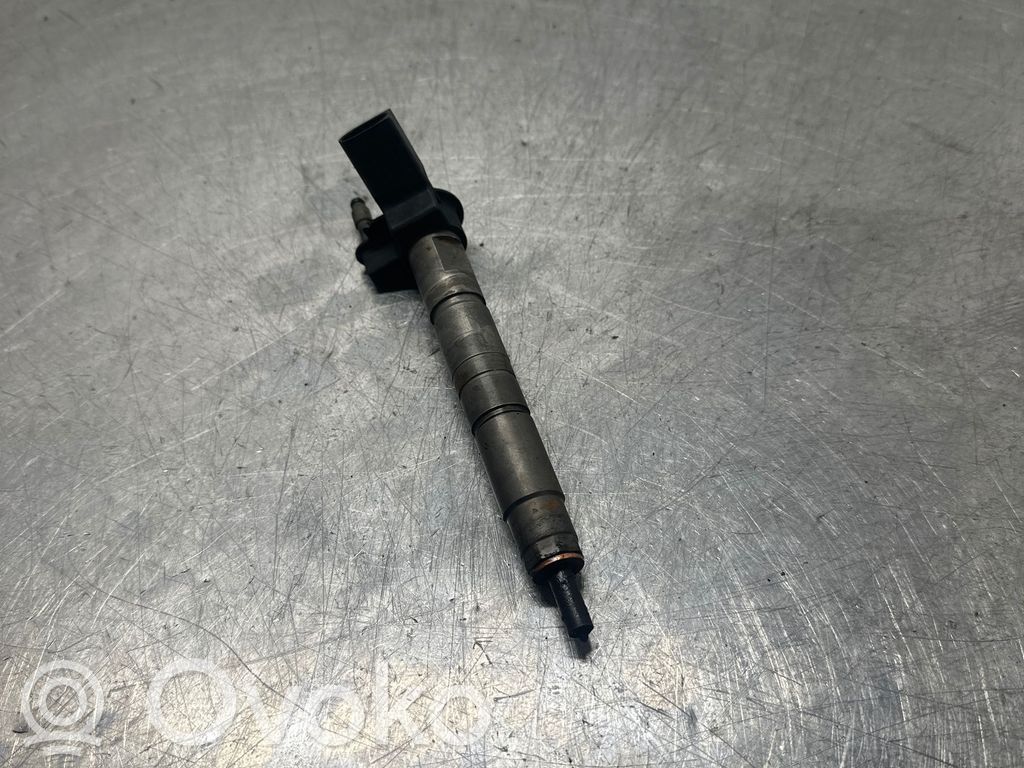BMW 5 E60 E61 Fuel injector 