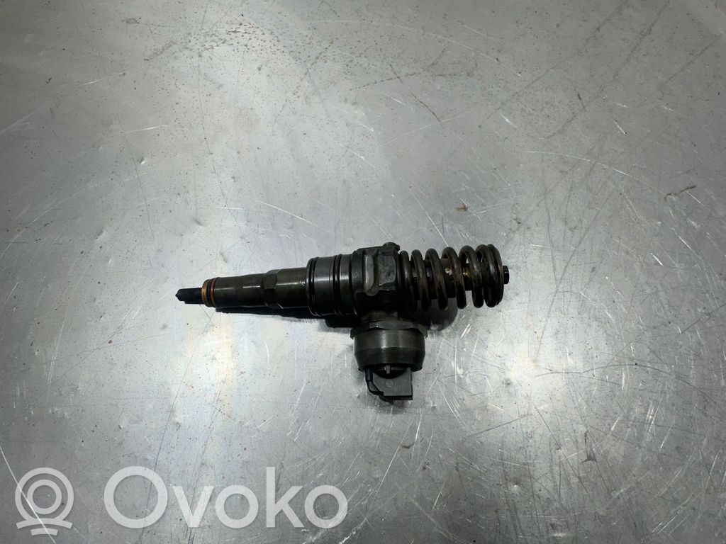 Skoda Octavia Mk2 (1Z) Polttoainesuutin 