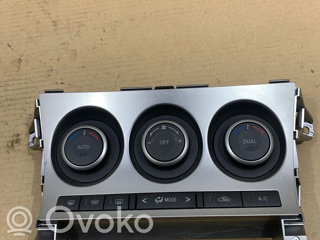Mazda 3 II Climate control unit 