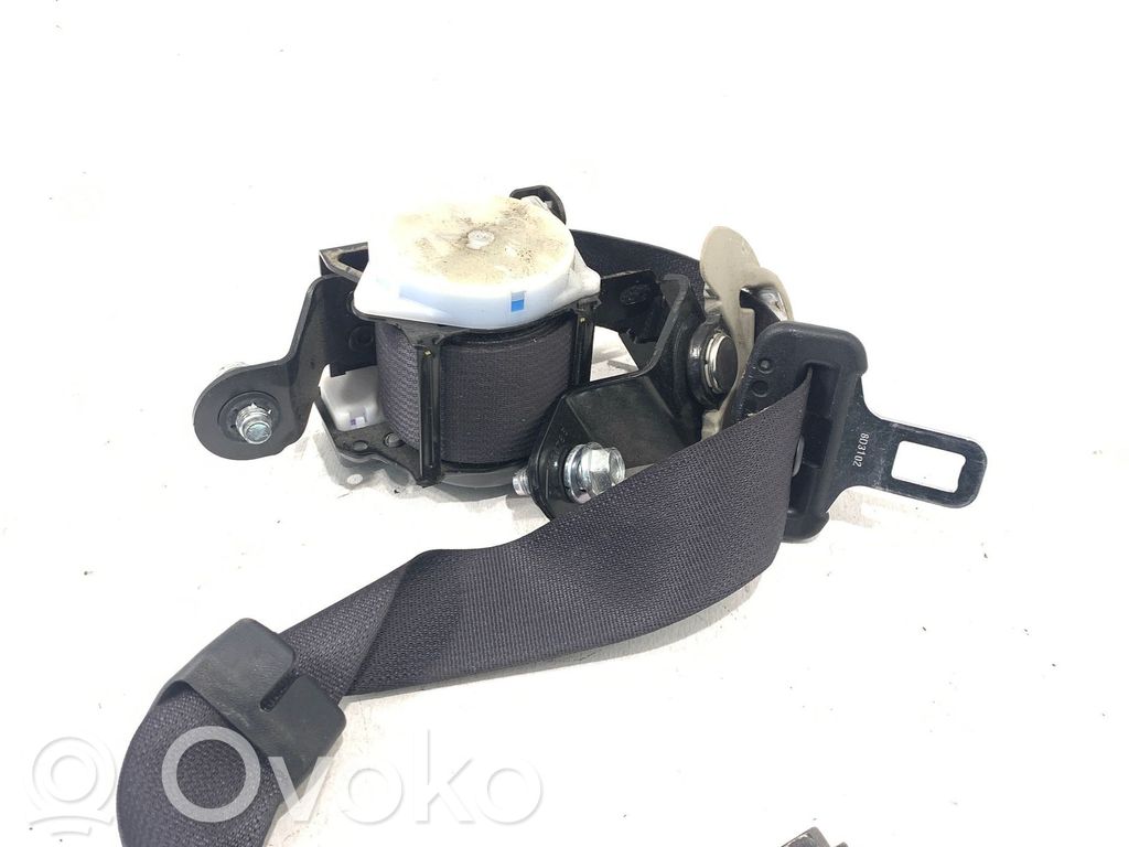 KIA Carens III Rear seatbelt 
