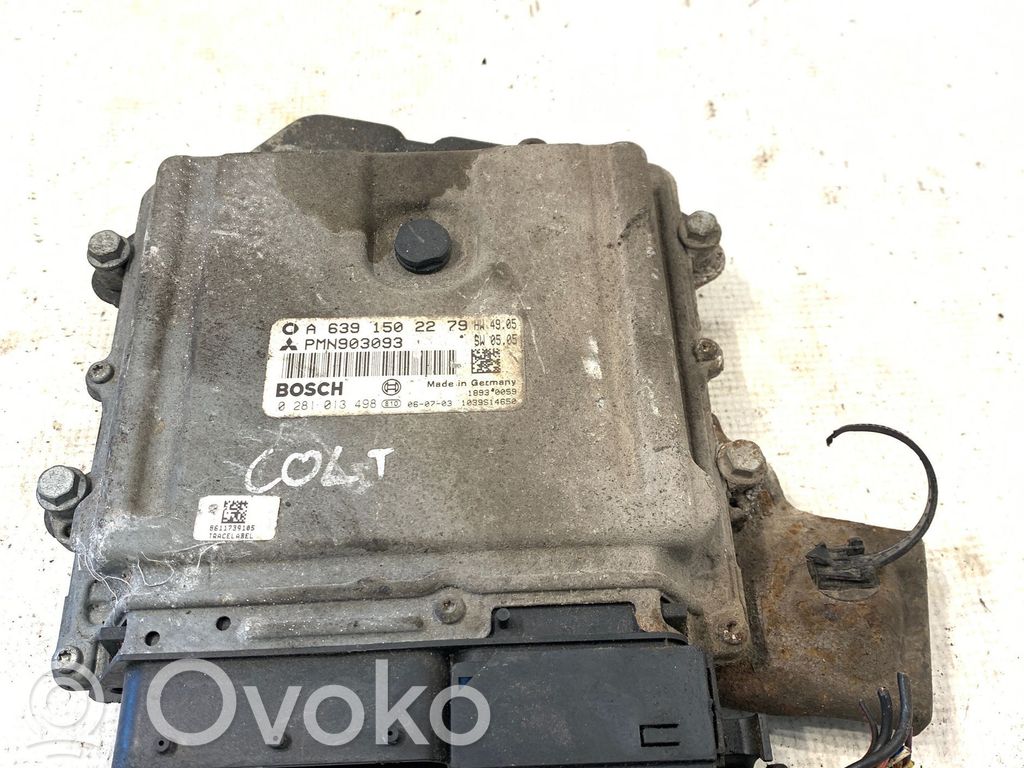 Mitsubishi Colt Engine control unit/module 