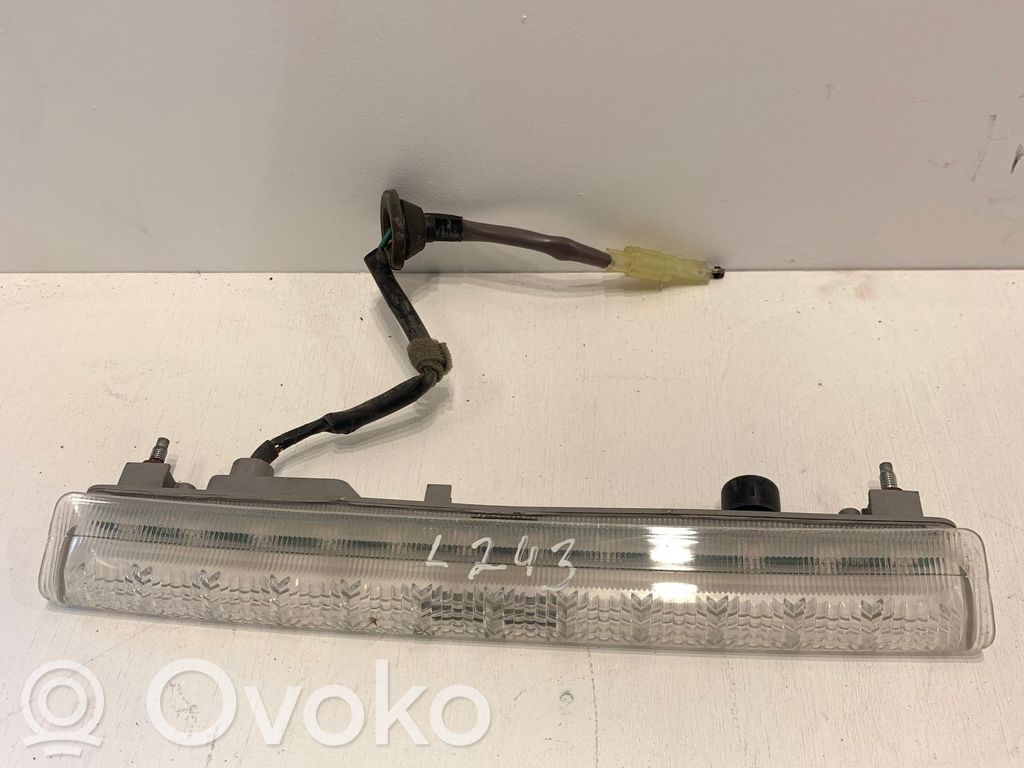 Subaru Legacy Third/center stoplight 
