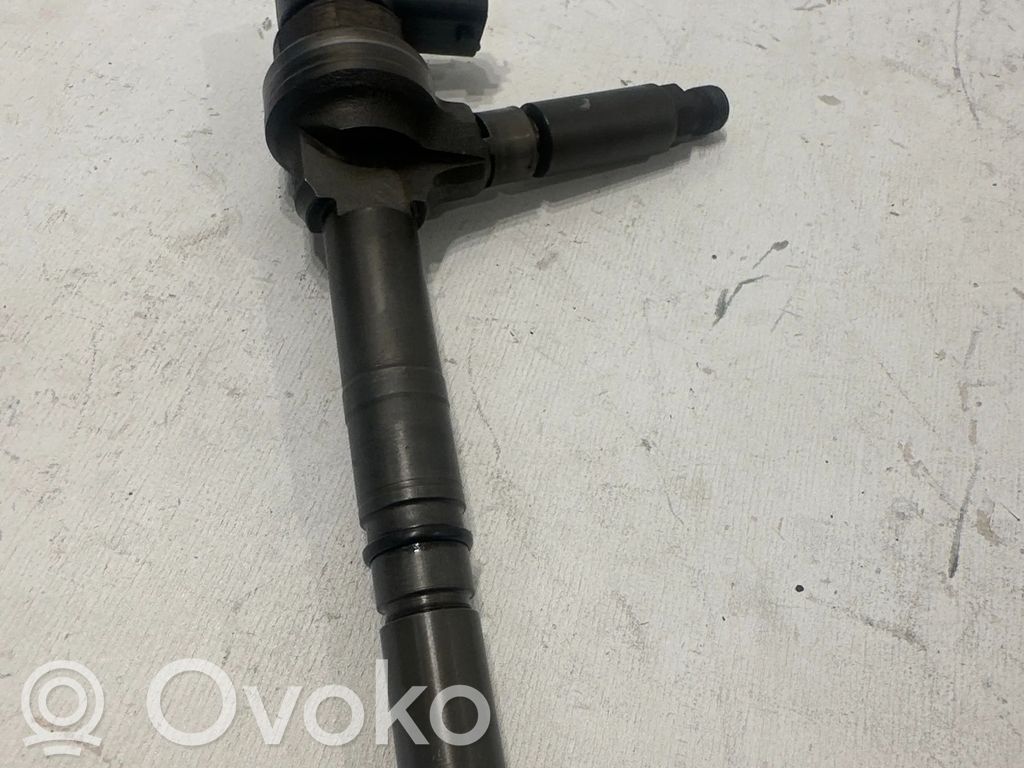Opel Astra H Inyector de combustible 