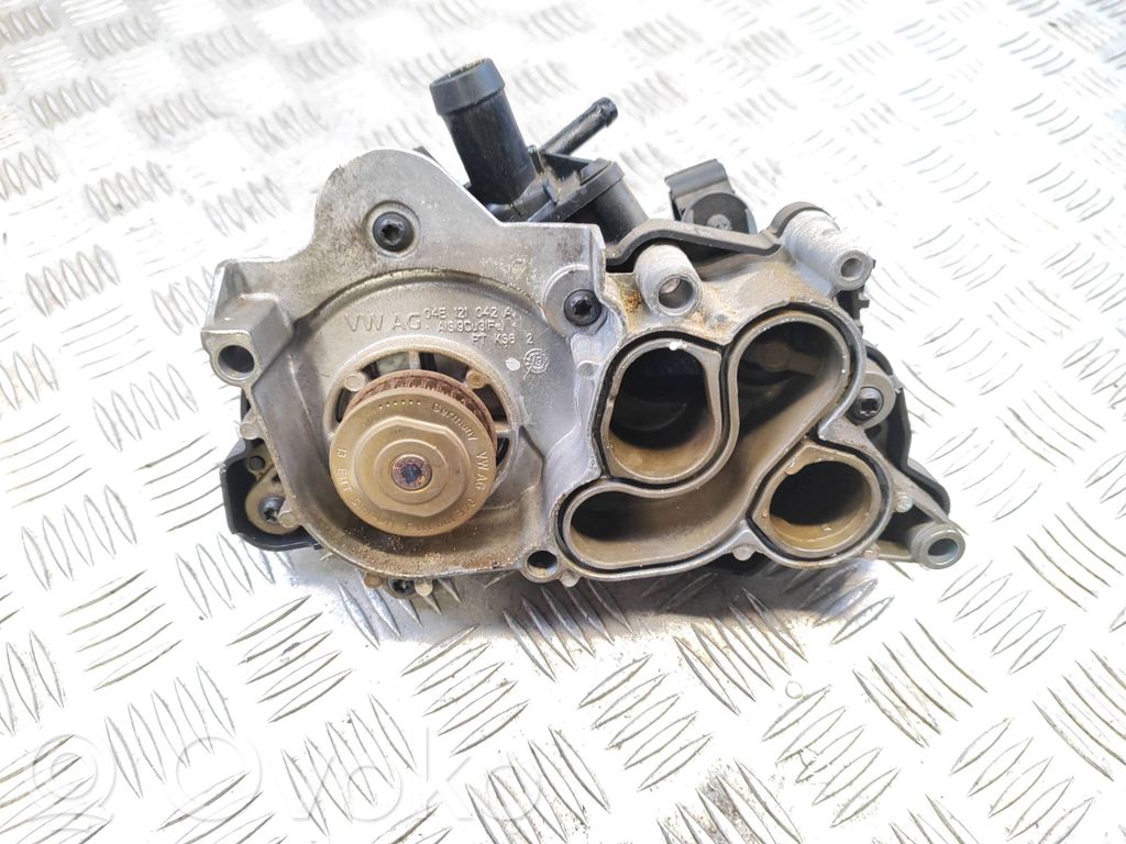 Volkswagen Golf VII Water pump 