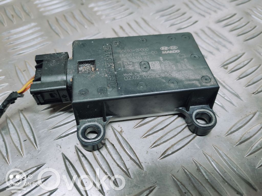 Hyundai ix35 ESP acceleration yaw rate sensor 