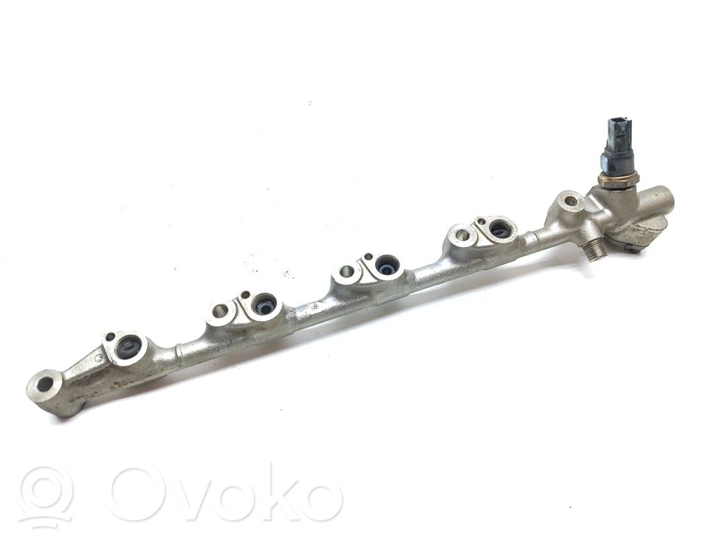 Toyota C-HR I Fuel main line pipe 