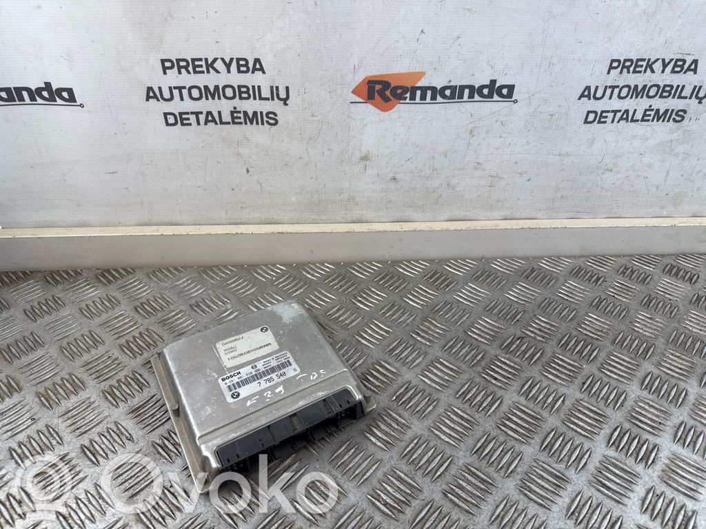 BMW 5 E39 Engine control unit/module 