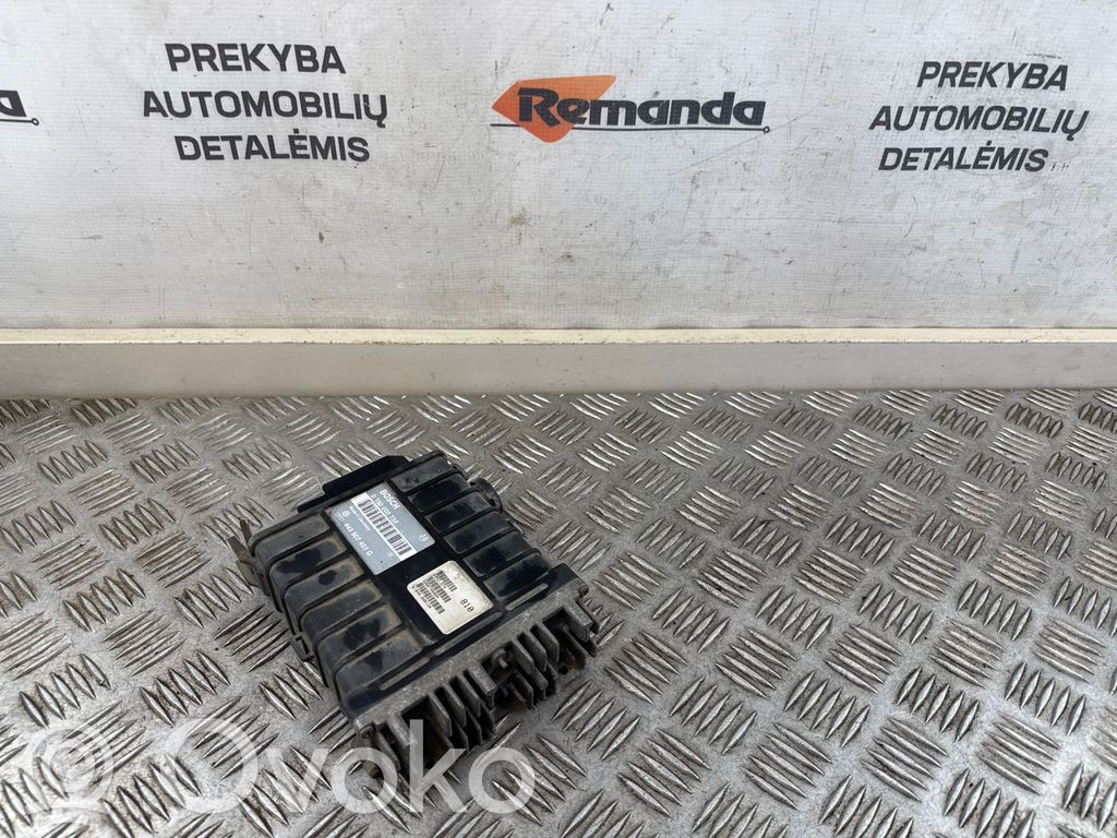 Volkswagen PASSAT B3 Engine control unit/module 
