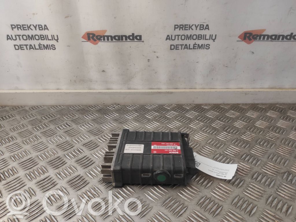 Audi 80 90 S2 B4 Engine control unit/module 