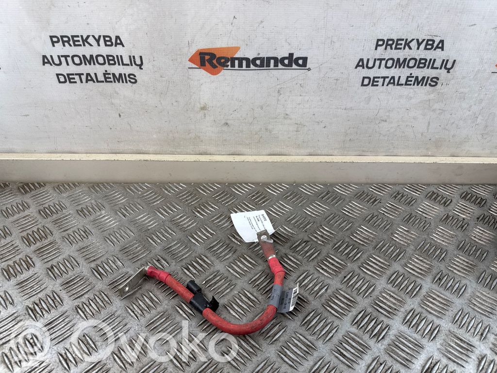 Plus / Klema / Przewód akumulatora   AH2210B680BA,AH2210B680BA